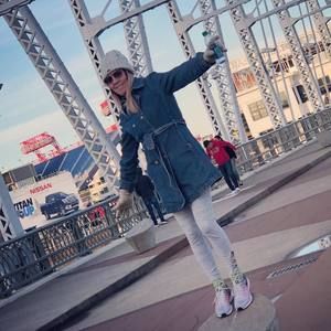 Meet your Posher, Candy